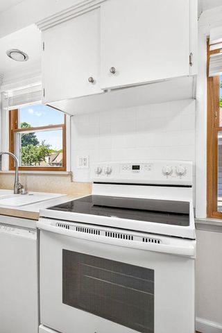 804 E MAPLE STREET, Appleton, WI 54915