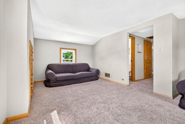 804 E MAPLE STREET, Appleton, WI 54915