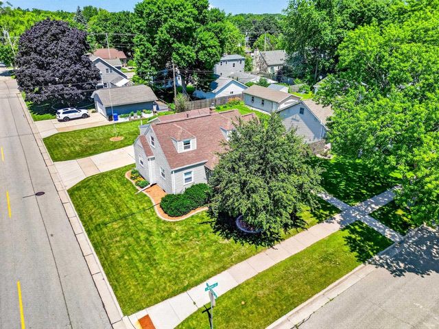 804 E MAPLE STREET, Appleton, WI 54915