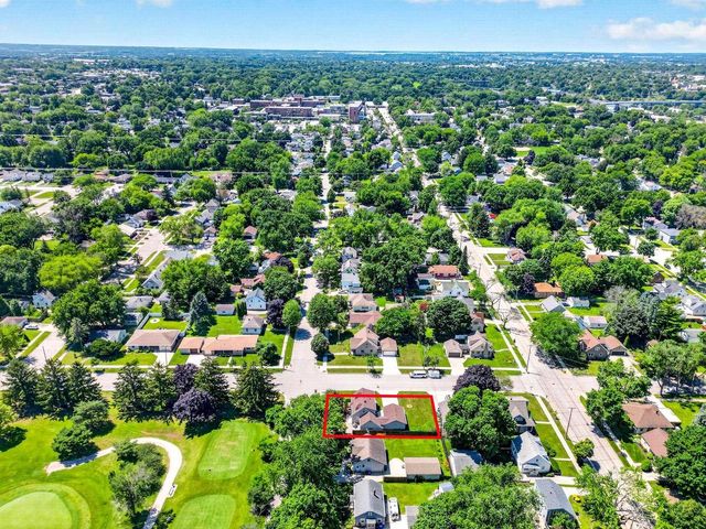 804 E MAPLE STREET, Appleton, WI 54915