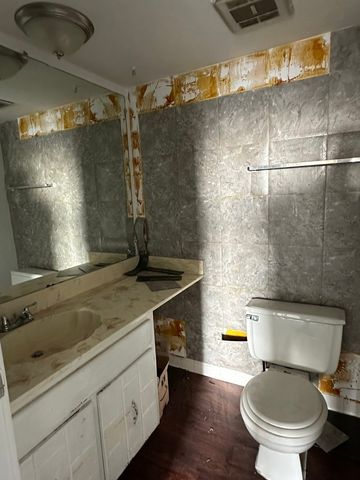 830 Elder Road B403, Homewood, IL 60430