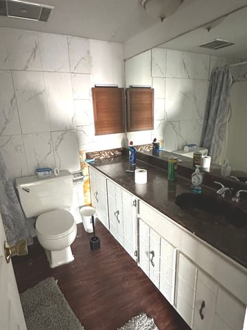 830 Elder Road B403, Homewood, IL 60430