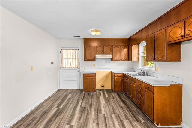 2380 W US HIGHWAY 64, Mocksville, NC 27028