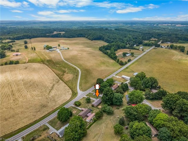 2380 W US HIGHWAY 64, Mocksville, NC 27028