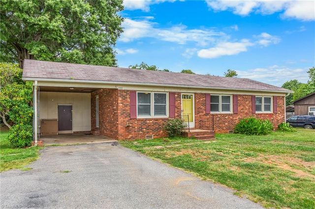 2380 W US HIGHWAY 64, Mocksville, NC 27028
