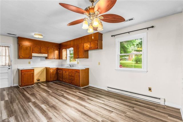 2380 W US HIGHWAY 64, Mocksville, NC 27028