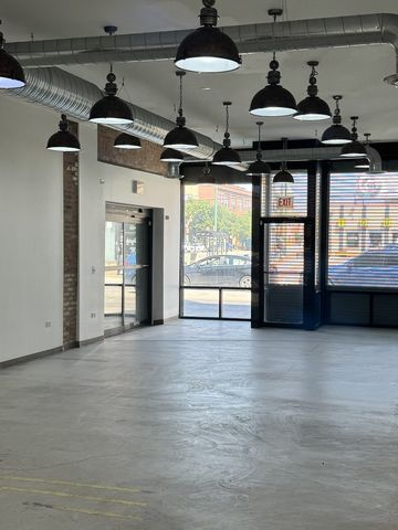 2359 W Grand Avenue, Chicago, IL 60612