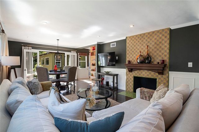 544 N California Street, Burbank, CA 91505