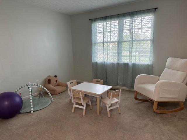 2541 Silver Fir Lane, Grove City, OH 43123