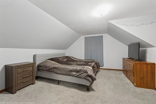 28 S Griffith Street, New Buffalo, MI 49117