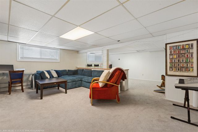 28 S Griffith Street, New Buffalo, MI 49117