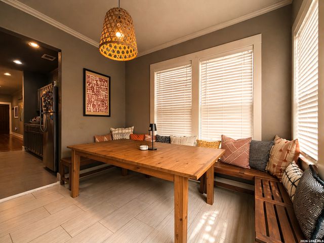 326 QUEEN ANNE CT, San Antonio, TX 78209