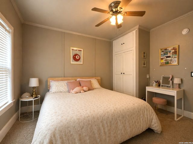 326 QUEEN ANNE CT, San Antonio, TX 78209