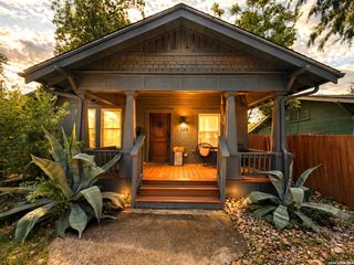 326 QUEEN ANNE CT, San Antonio, TX 78209
