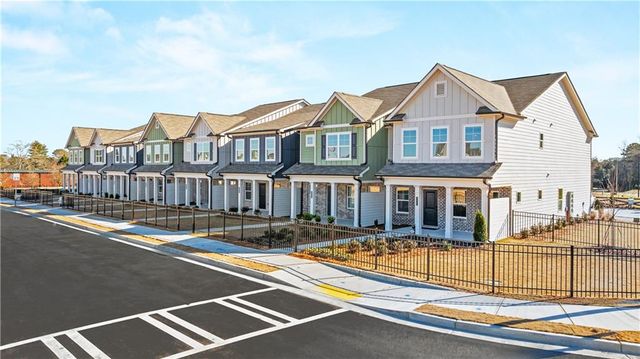 3285 Lake Carlton Road, Loganville, GA 30052