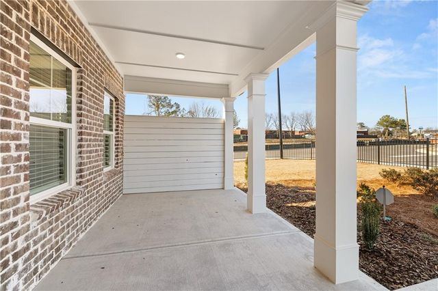 3285 Lake Carlton Road, Loganville, GA 30052
