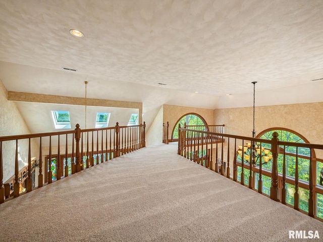 11350 N OAK TRAIL Drive, Peoria, IL 61615