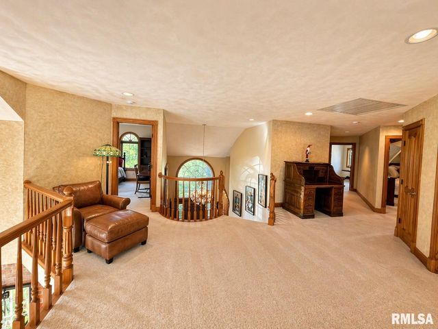 11350 N OAK TRAIL Drive, Peoria, IL 61615