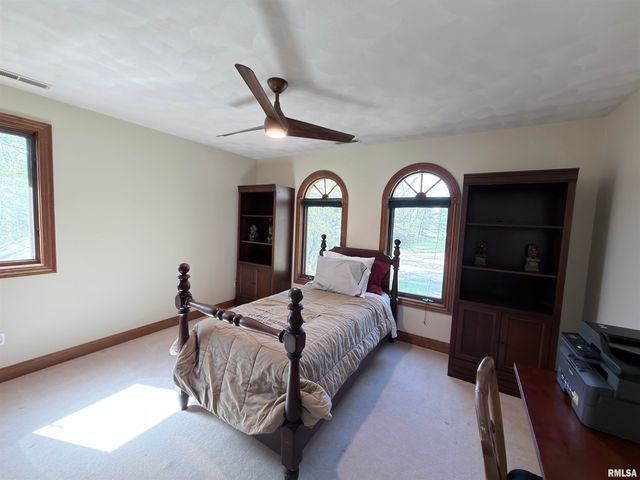11350 N OAK TRAIL Drive, Peoria, IL 61615