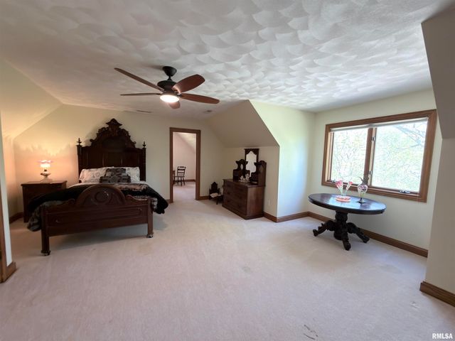 11350 N OAK TRAIL Drive, Peoria, IL 61615