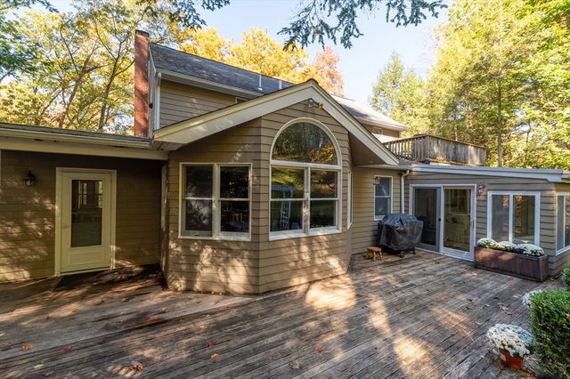 92 Pleasant Street, Wenham, MA 01984