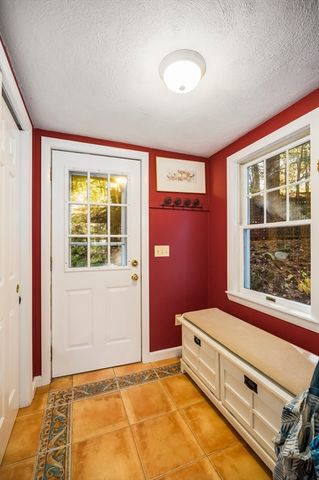 92 Pleasant Street, Wenham, MA 01984