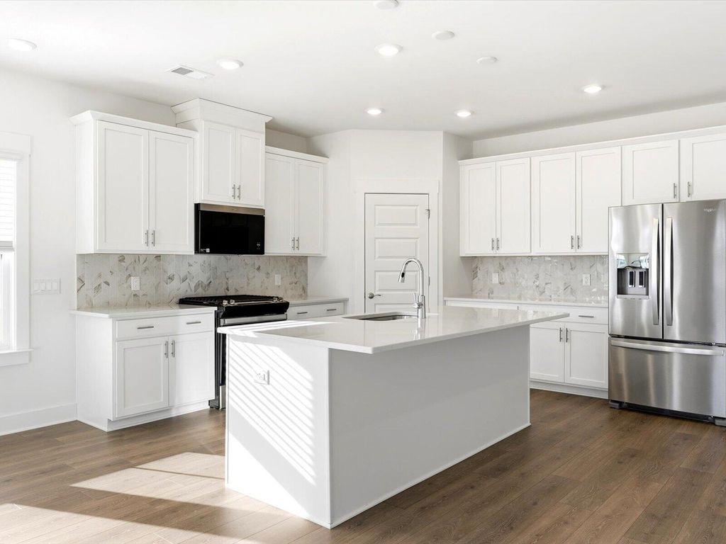 Image 12 of property listing at 359 Calm Water Way, Summerville, SC 29486