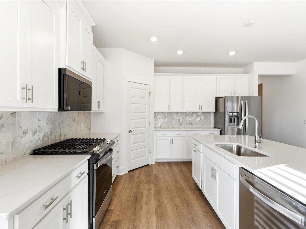 Image 13 of property listing at 359 Calm Water Way, Summerville, SC 29486