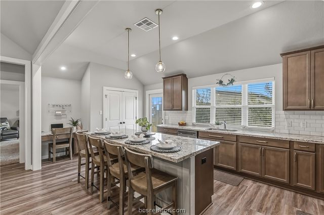 3920 Brownway Court, College Station, TX 77845