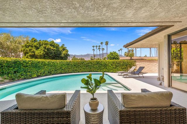 62 Dartmouth Drive, Rancho Mirage, CA 92270