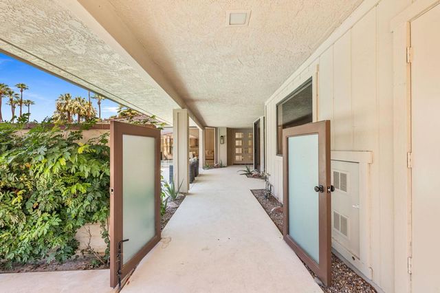 62 Dartmouth Drive, Rancho Mirage, CA 92270