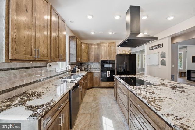 880 CRESSMAN RD, Harleysville, PA 19438