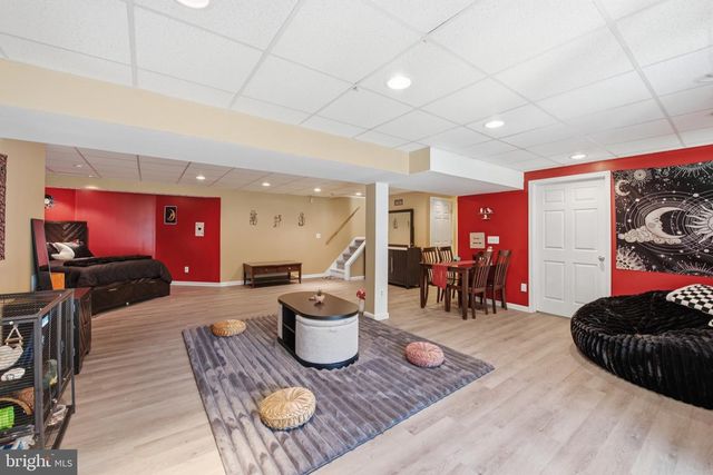 880 CRESSMAN RD, Harleysville, PA 19438