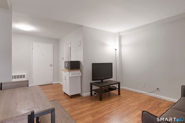 700 Summer Street 7G, Stamford, CT 06901