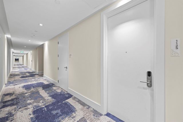 220 Lake Shore Drive 1125, Lake Park, FL 33403