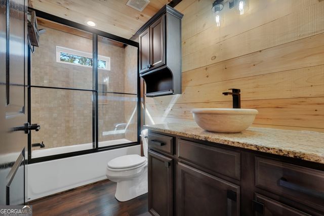 254 Dub Walker Road, Jackson, GA 30233