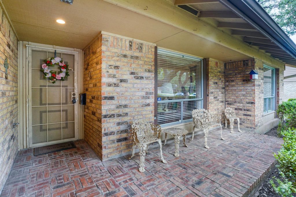 11002 Alhambra DR, Austin, TX 78759
