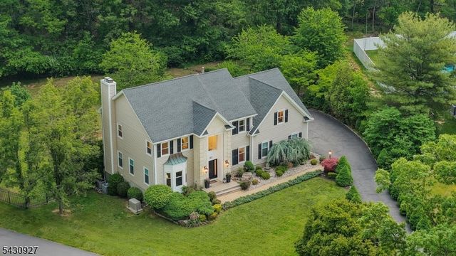 50 Scheurman Ter, Green Brook Twp., NJ 07059