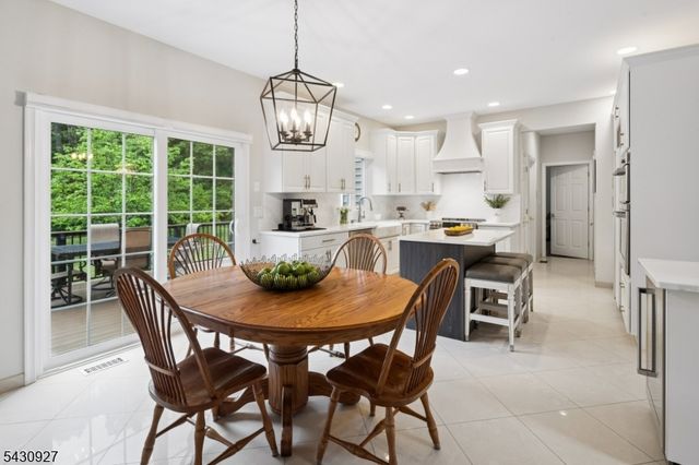 50 Scheurman Ter, Green Brook Twp., NJ 07059