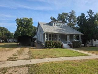 517 NE 7th, Abilene, KS 67410