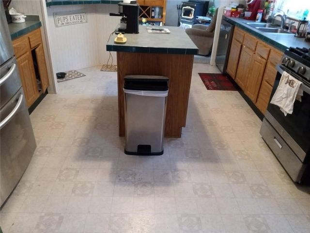 7103 East Washington Street Extension, Bath, NY 14810