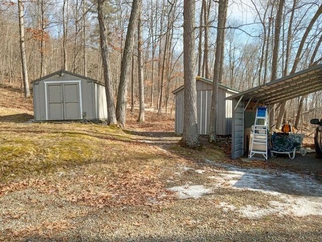 7103 East Washington Street Extension, Bath, NY 14810