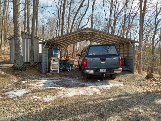 7103 East Washington Street Extension, Bath, NY 14810