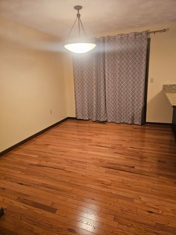 92 Swan Street 207, Lowell, MA 01852