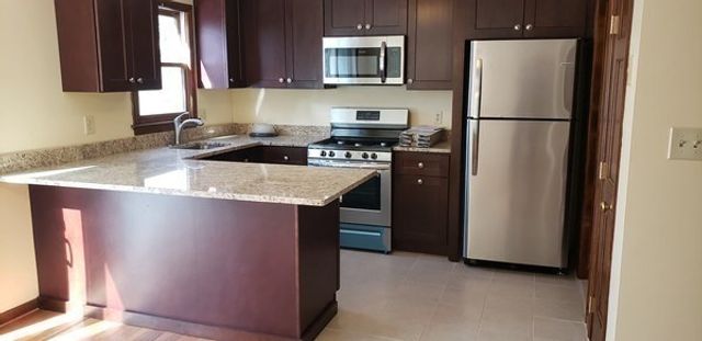 92 Swan Street 207, Lowell, MA 01852