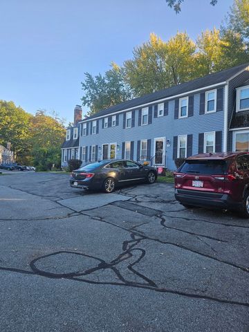 92 Swan Street 207, Lowell, MA 01852