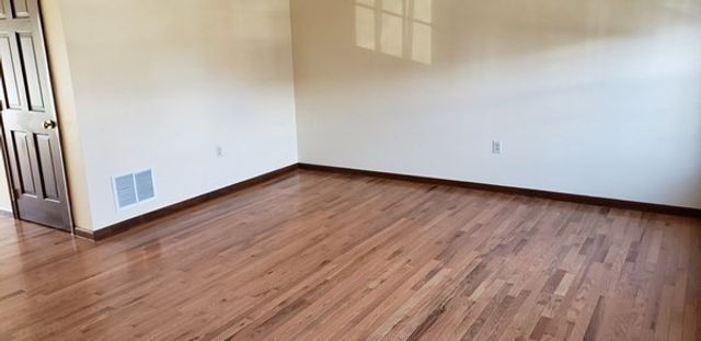 92 Swan Street 207, Lowell, MA 01852