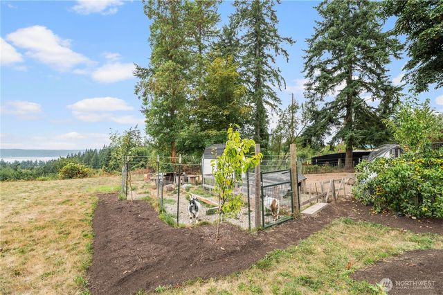 1256 Youngwood Road, Camano Island, WA 98282