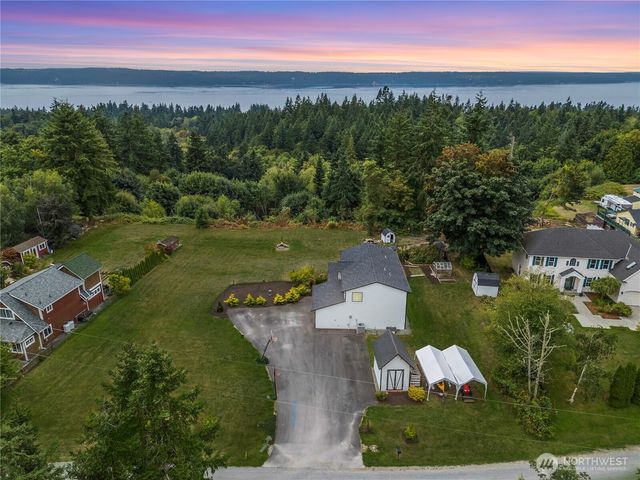 1256 Youngwood Road, Camano Island, WA 98282