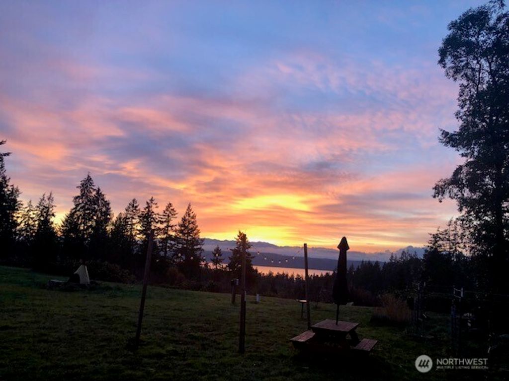 1256 Youngwood Road, Camano Island, WA 98282